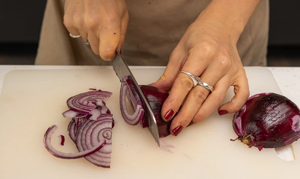 Корейский салат с шампиньонами, шаг 4/9