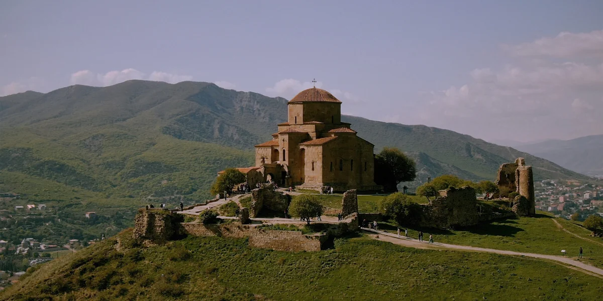 Охотники за рецептами: как мы приехали в Тбилиси готовить блюда «Вкусы Грузии»