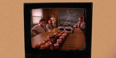 Кофепитие в Чёрном вигваме: как устроить вечеринку в стиле Твин Пикс