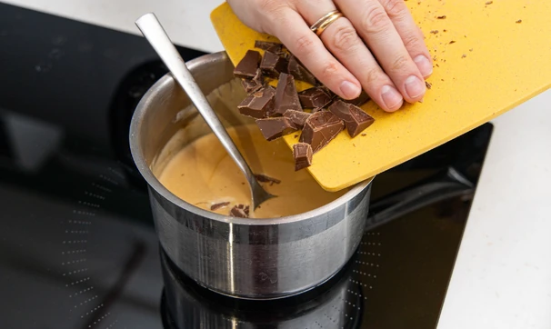 Шоколадное полено, шаг 2/18