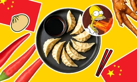 Пить чай из котла, есть куриные лапки для здоровья: еда в Китае