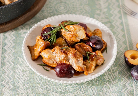 Рецепт «Кролик со сливами»