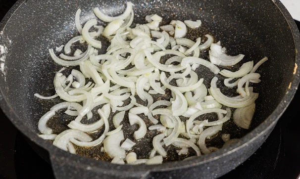 Кролик со сливами, шаг 6/9