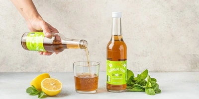 Ферментированные напитки: польза натурального кваса и чайного гриба «ВкусВилл»