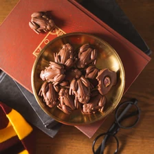 Шоколадные лягушки