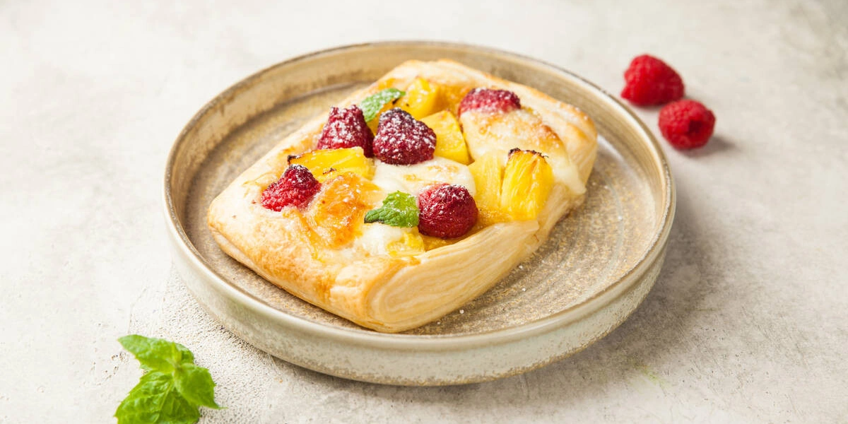 Рецепты с&nbsp;ананасом: готовим курицу, салат, соус, запекаем в&nbsp;духовке и&nbsp;фантазируем с&nbsp;соком