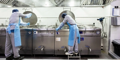 На кухне у бренд-шефа: как рождается линейка ШефВилл для&nbsp;новогоднего стола