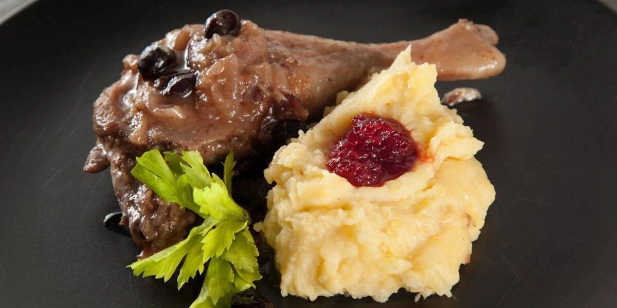 С макарошками и&nbsp;с&nbsp;пюрешкой: 10 рецептов для&nbsp;семейного обеда