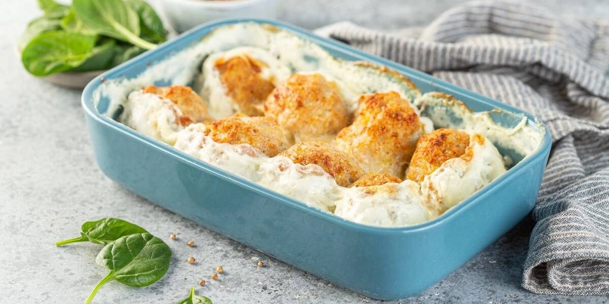 Пышный омлет, сырный суп и&nbsp;фруктовые вафли: 10 рецептов для&nbsp;детского меню