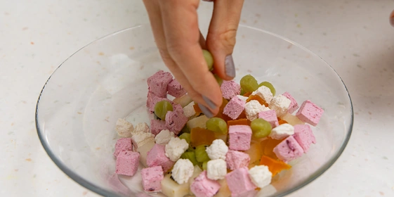 Сладкий оливье от&nbsp;ВкусВилла: десерт, которому позавидовал бы сам Люсьен Оливье