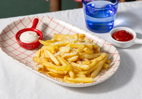 Рецепт «Картофель фри с&nbsp;пармезаном»