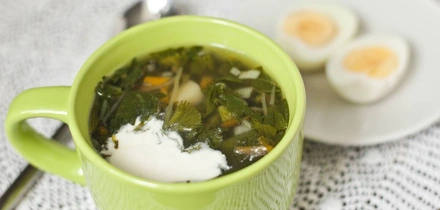 Рецепты для&nbsp;дачи: как готовить окрошку и&nbsp;клубничный суп