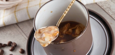 От глинтвейна до&nbsp;тыквенного латте: рецепты согревающих напитков