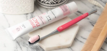 Гигиена полости рта: как выбрать зубную пасту для&nbsp;взрослых и&nbsp;детей