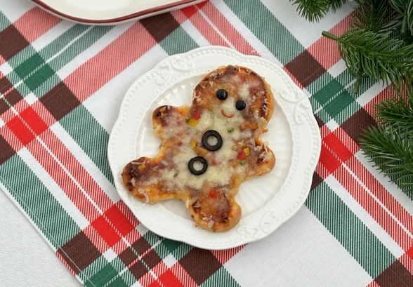 Рецепт «Мини-пицца «Человечки»»
