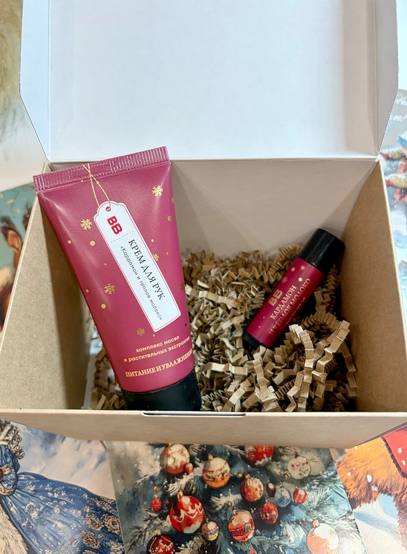 Новогодние новинки: пробуем «Панна-Снегвилл», пельмени с&nbsp;мандаринами и&nbsp;кое-что ещё