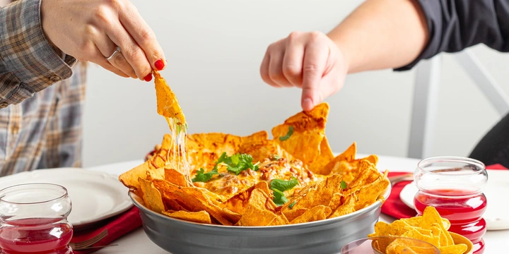 Что приготовить, если гости уже на&nbsp;пороге: 10 идей простых и&nbsp;быстрых блюд