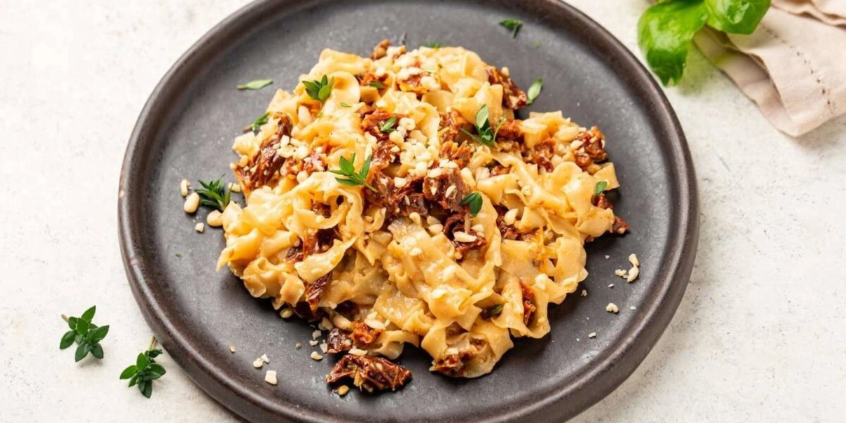 Меню на&nbsp;неделю: 7 рецептов пасты, одна из&nbsp;которых — домашняя без&nbsp;яиц