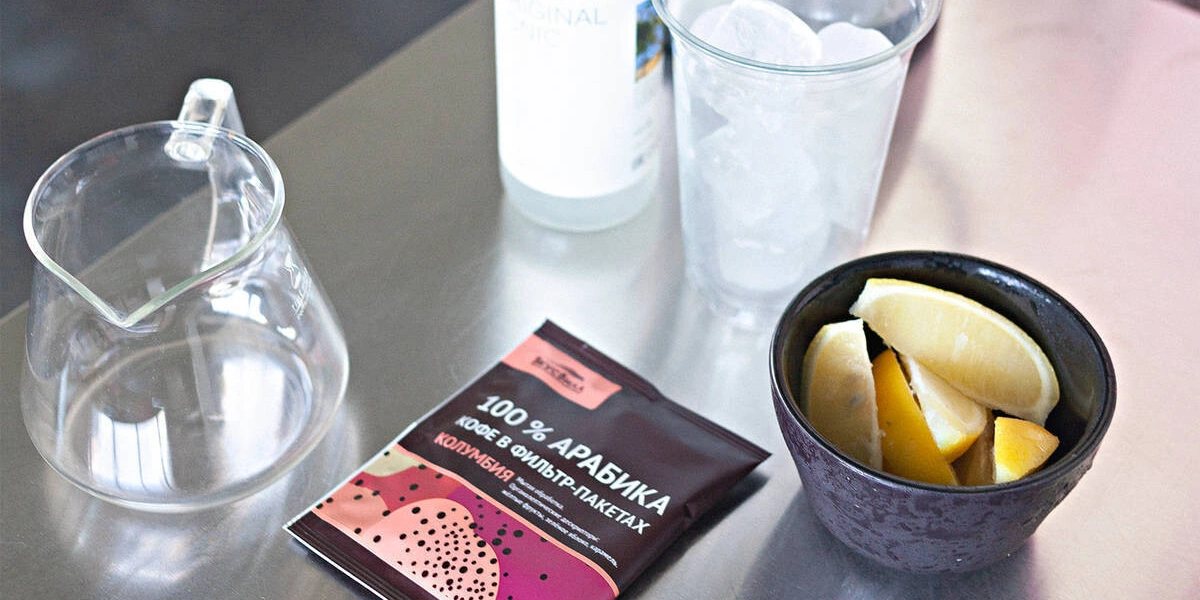 Популярный летний напиток: кофе с&nbsp;тоником