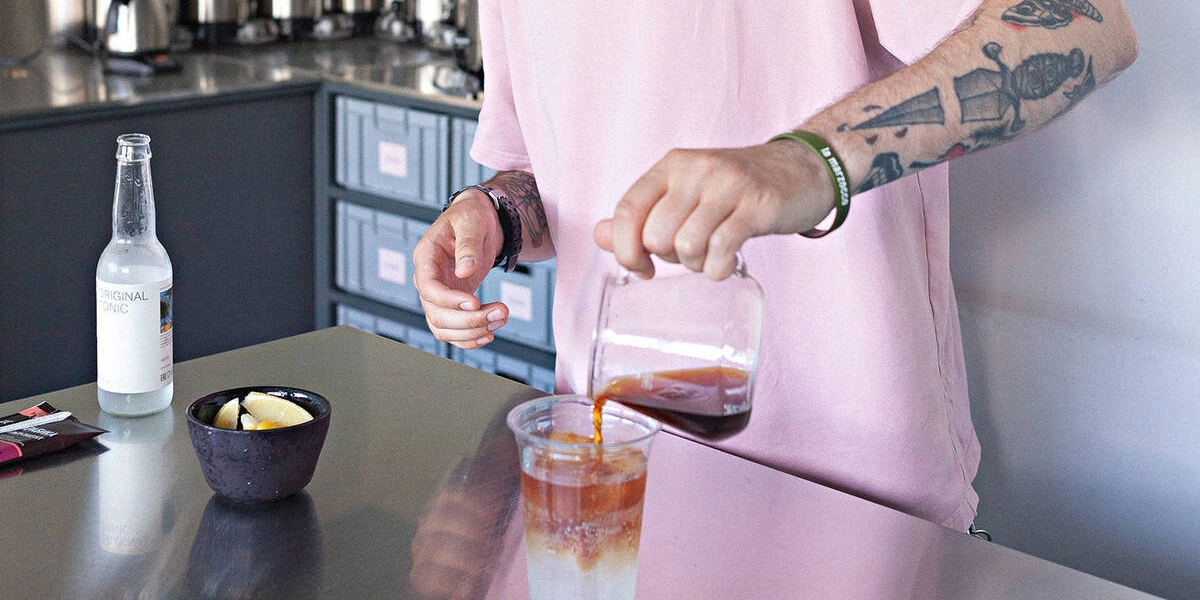 Популярный летний напиток: кофе с&nbsp;тоником