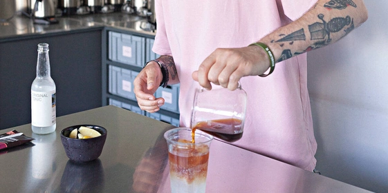 Популярный летний напиток: кофе с&nbsp;тоником