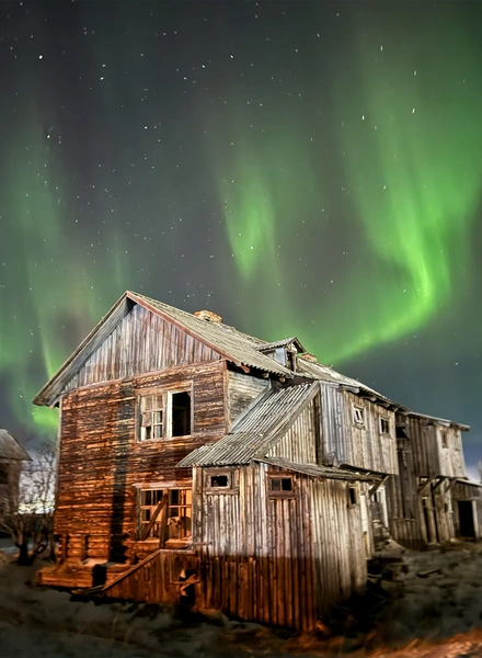 Едем в&nbsp;Териберку: гайд от&nbsp;редакторов ЩЕЙ Олеси и&nbsp;Анжелики, чтобы отдохнуть на&nbsp;100%