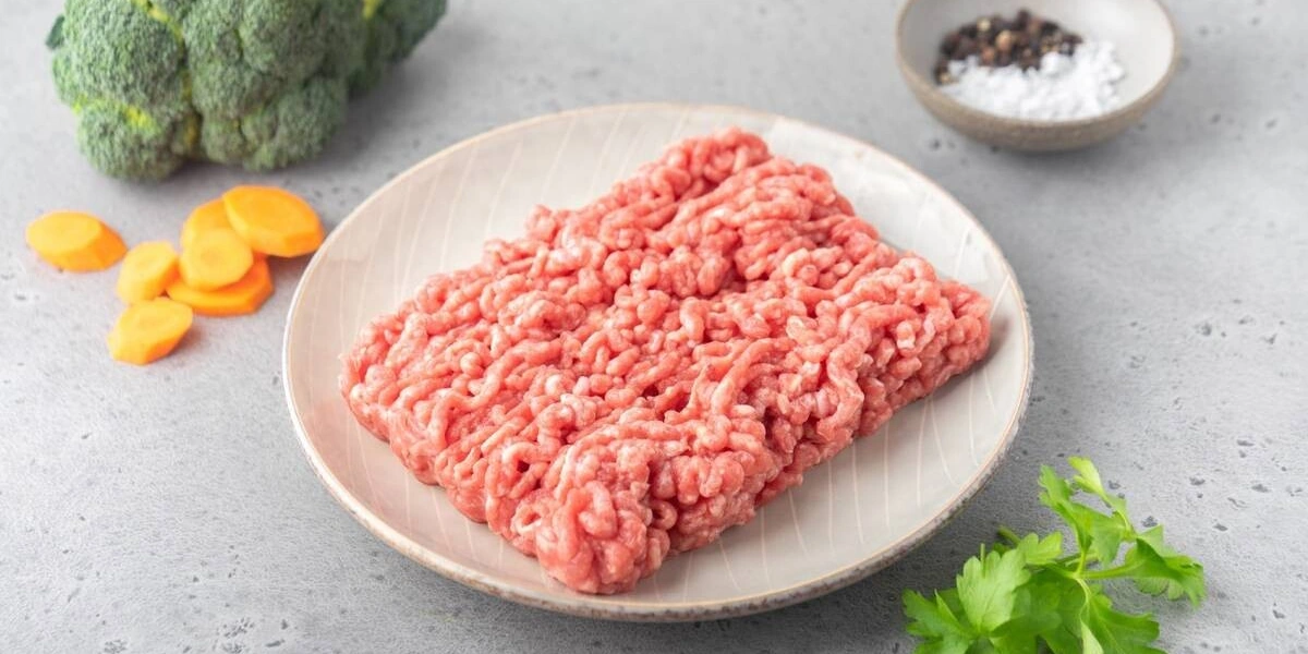 Как выбрать свежее мясо: определяем на&nbsp;цвет, запах и&nbsp;упругость