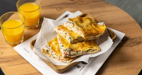 Лаваш с&nbsp;крабовыми палочками