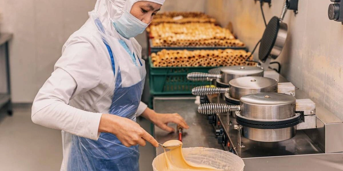 Вафельные трубочки с&nbsp;варёной сгущёнкой поставляются на&nbsp;полки ВкусВилла на&nbsp;протяжении уже 7 лет и&nbsp;всё так же любимы покупателями