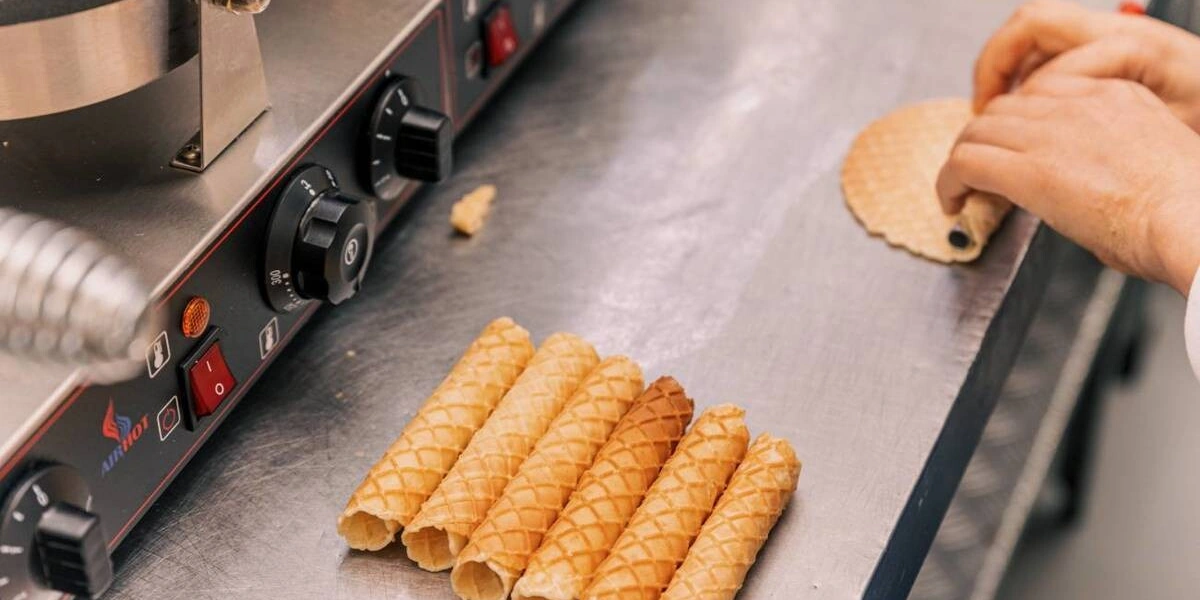 В качестве начинки используется варёная сгущёнка