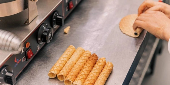 В качестве начинки используется варёная сгущёнка