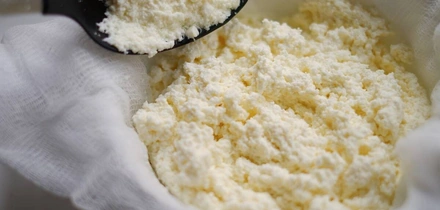 Эксперимент: как сделать творог дома