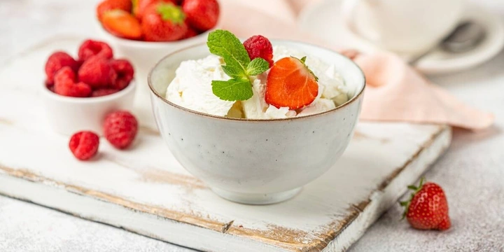 Чем полезна малина, когда её можно детям и&nbsp;что с&nbsp;аллергией