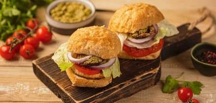 Закуски без&nbsp;мяса: лёгкие рецепты для&nbsp;пикника и&nbsp;дачной вечеринки