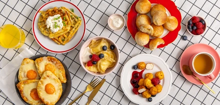 Заготовки для&nbsp;морозилки: 8 рецептов блюд из&nbsp;творога для&nbsp;завтрака, обеда и&nbsp;ужина