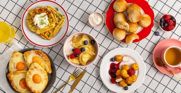 Заготовки для&nbsp;морозилки: 8 рецептов блюд из&nbsp;творога для&nbsp;завтрака, обеда и&nbsp;ужина