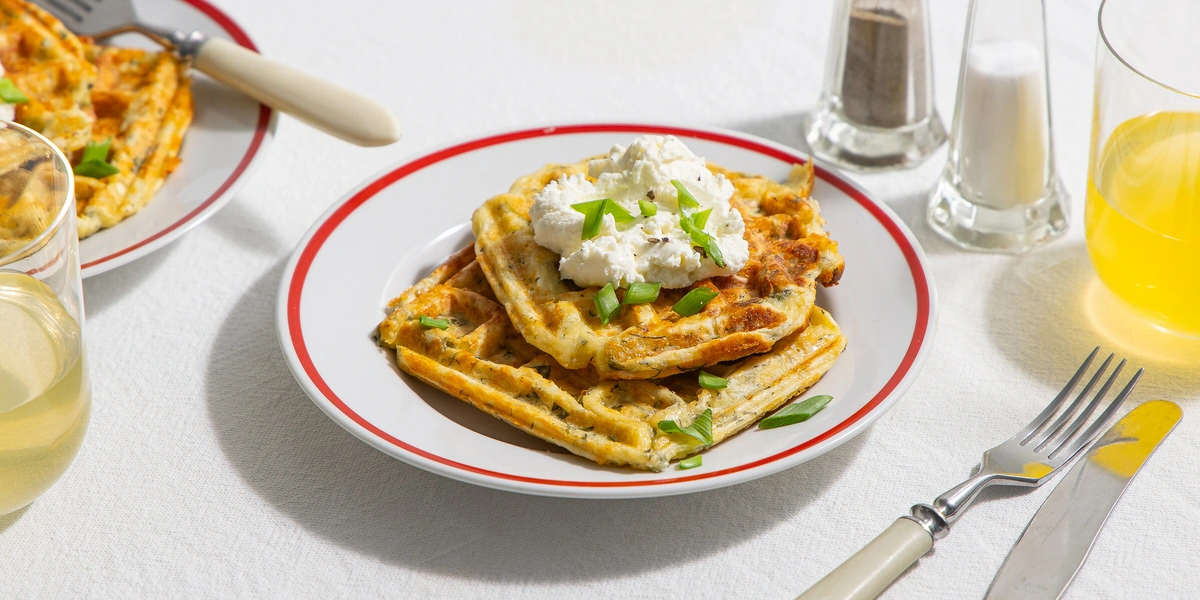 Заготовки для&nbsp;морозилки: 8 рецептов блюд из&nbsp;творога для&nbsp;завтрака, обеда и&nbsp;ужина