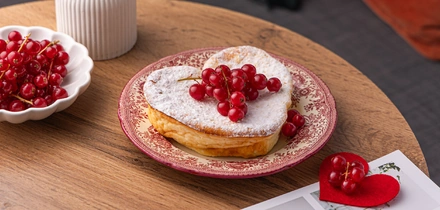 Заготовки для&nbsp;морозилки: 8 рецептов блюд из&nbsp;творога для&nbsp;завтрака, обеда и&nbsp;ужина