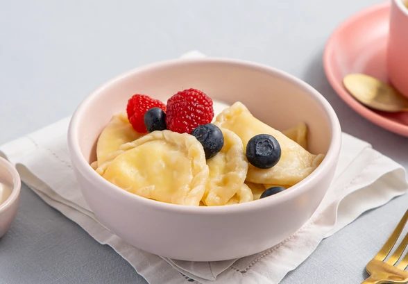 Рецепт «Вареники с&nbsp;творогом»