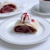 Штрудель с&nbsp;вишней