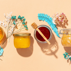 Гид по мёду: как выбрать самый вкусный и что делать, если он засахаривается