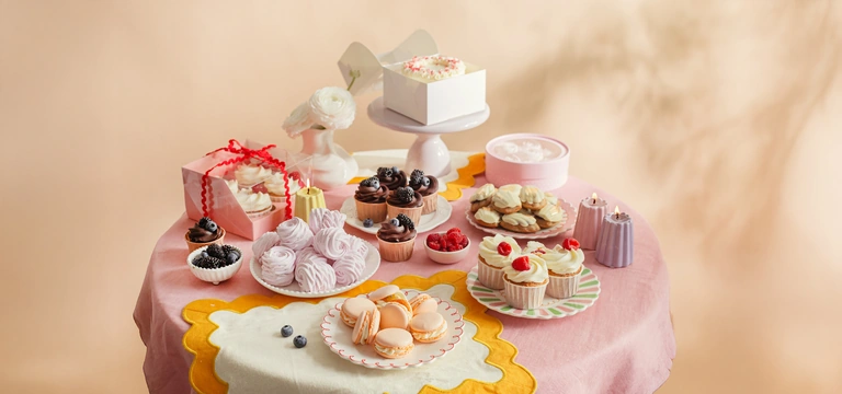 Чем порадовать близких: идеи сладких подарков к&nbsp;8 Марта