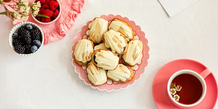 Чем порадовать близких: идеи сладких подарков к&nbsp;8 Марта