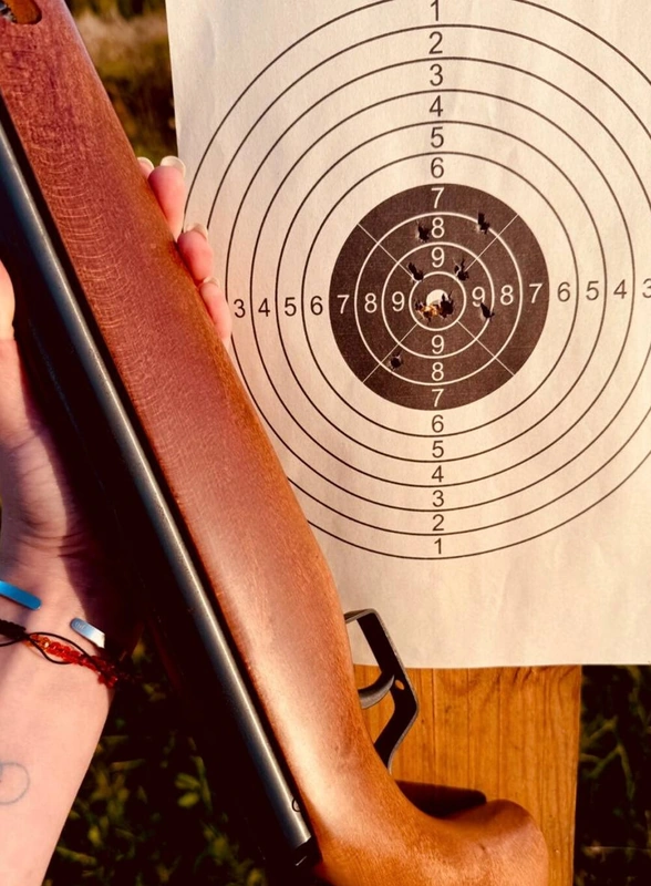 «Неженские» женские удовольствия: рыбалка, мотоциклы, ножи, футбол и&nbsp;Warhammer 40,000