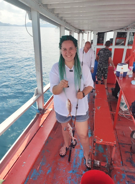 «Неженские» женские удовольствия: рыбалка, мотоциклы, ножи, футбол и&nbsp;Warhammer 40,000