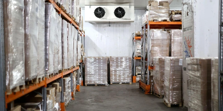 Как чистить креветки и&nbsp;при&nbsp;какой температуре хранить рыбу — рассказывает поставщик 