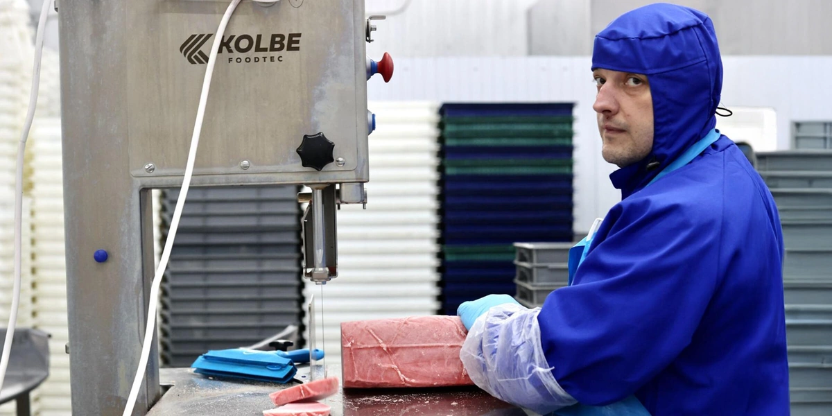 Как чистить креветки и&nbsp;при&nbsp;какой температуре хранить рыбу — рассказывает поставщик 