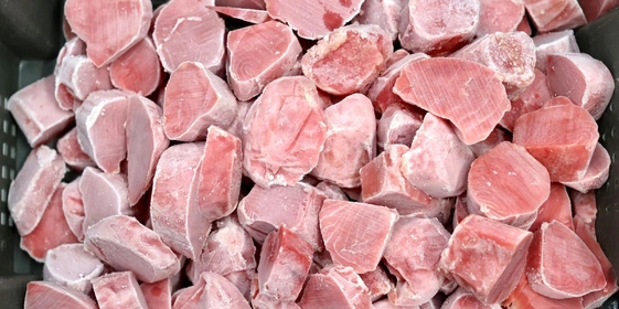 Как чистить креветки и&nbsp;при&nbsp;какой температуре хранить рыбу — рассказывает поставщик 