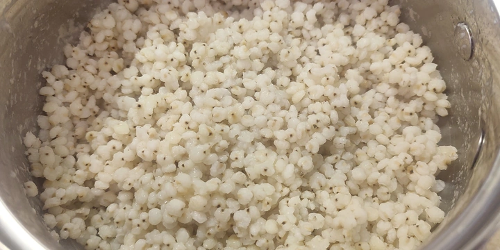 Варим кашу: как редакция с&nbsp;необычными крупами дружбу заводила