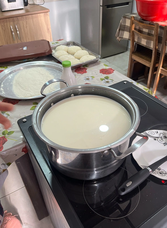 Варим сванский сыр: простой рецепт прямиком из&nbsp;Грузии